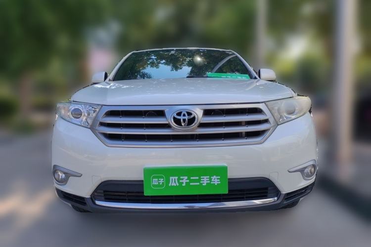 Used Toyota Highlander 2012 2.7L Two-Wheel Drive 7-Seater Luxury Edition Front