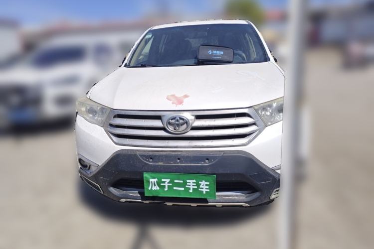Used Toyota Highlander 2012 2.7L Two-Wheel Drive 7-Seater Luxury Edition Front