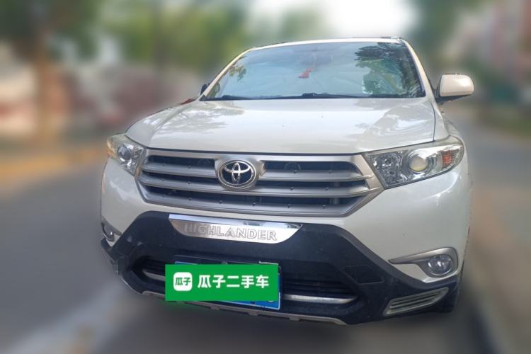 Used Toyota Highlander 2012 2.7L Two-Wheel Drive 7-Seater Luxury Edition Front