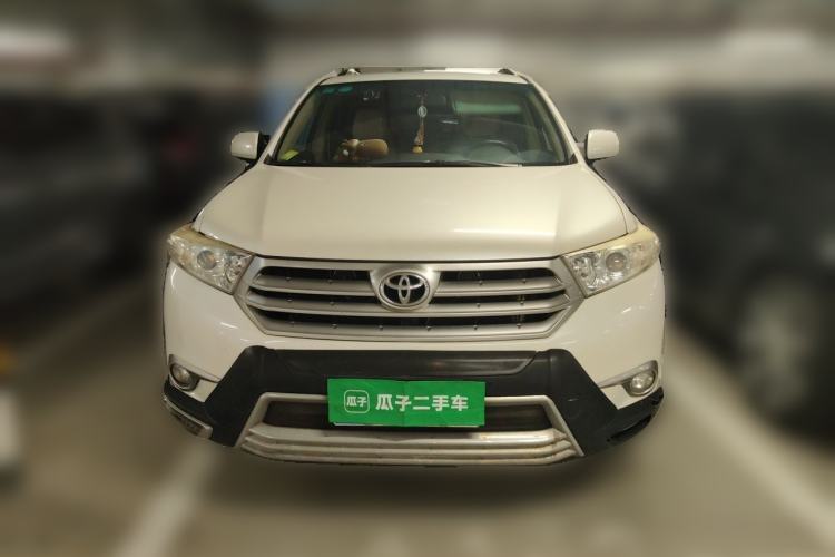 Used Toyota Highlander 2012 2.7L Two-Wheel Drive 7-Seater Luxury Edition Front