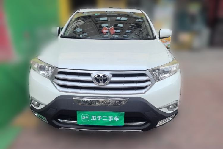 Used Toyota Highlander 2012 2.7L Two-Wheel Drive 7-Seater Luxury Edition Front