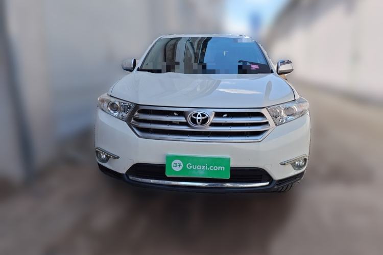 Used Toyota Highlander 2012 2.7L Two-Wheel Drive 7-Seater Luxury Edition Front