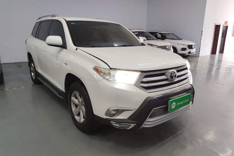 Used Toyota Highlander 2012 2.7L 2WD 5-Seater Elite Edition Front Right 45 Deg