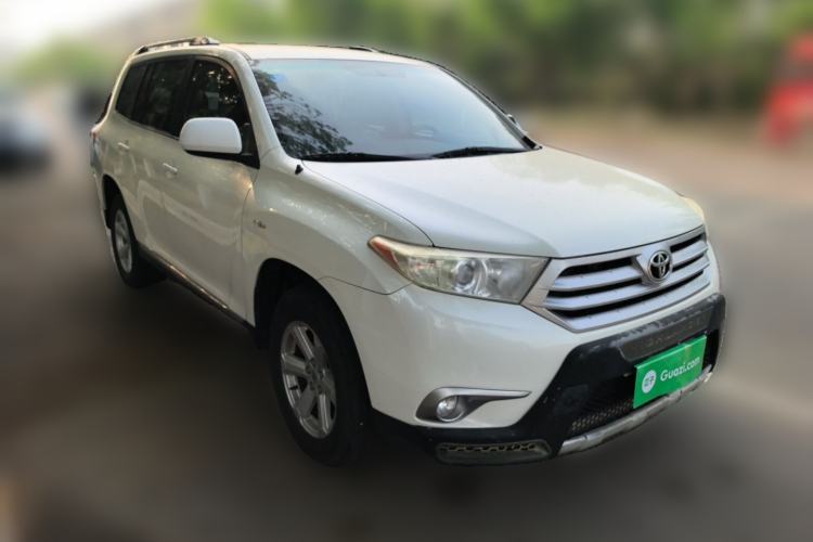 Used Toyota Highlander 2012 2.7L 2WD 5-Seater Elite Edition Front Right 45 Deg
