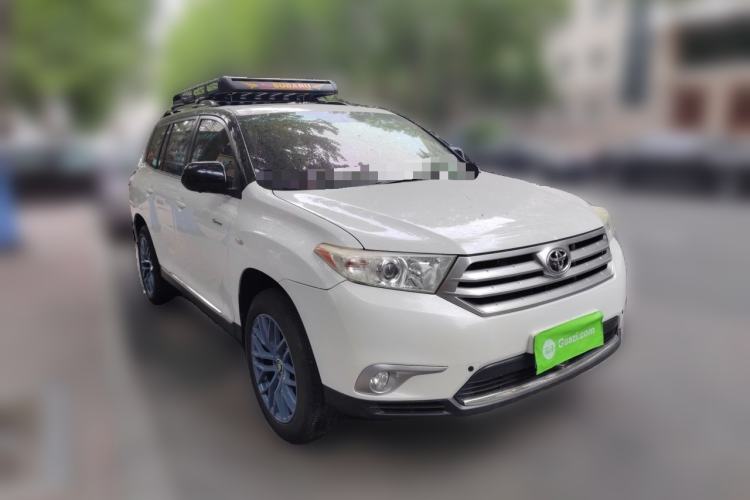 Used Toyota Highlander 2012 2.7L Two-Wheel Drive 7-Seater Luxury Edition Front Right 45 Deg