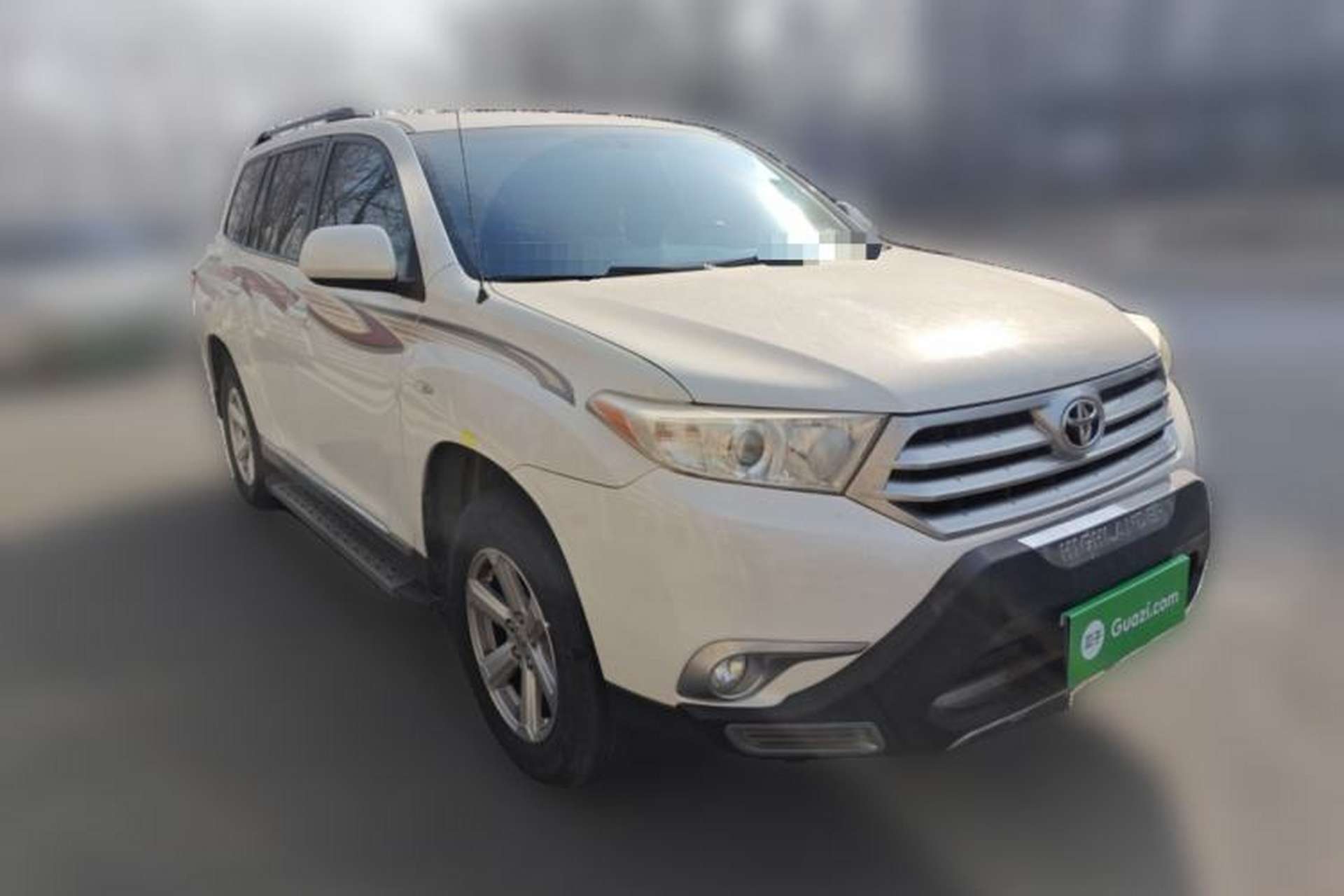 Used Toyota Highlander 2012 2.7L 2WD 5-Seater Elite Edition Front Right 45 Deg
