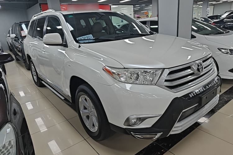 Used Toyota Highlander 2012 2.7L 2WD 5-Seater Elite Edition Front Right 45 Deg