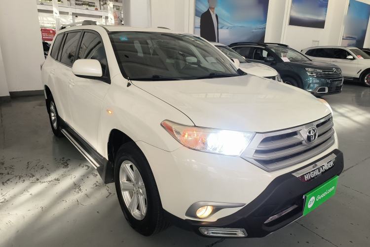 Used Toyota Highlander 2012 2.7L 2WD 5-Seater Elite Edition Front Right 45 Deg