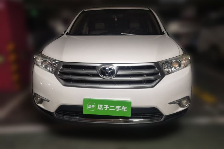 Used Toyota Highlander 2012 2.7L Two-Wheel Drive 7-Seater Luxury Edition Front