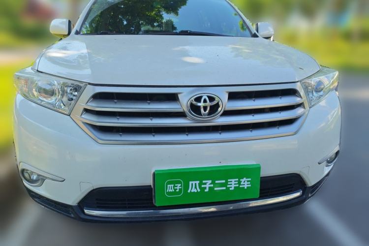 Used Toyota Highlander 2012 2.7L Two-Wheel Drive 7-Seater Luxury Edition Front