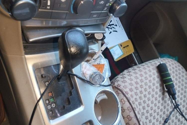 Used Toyota Highlander 2012 2.7L 2WD 5-Seater Elite Edition Gear Lever