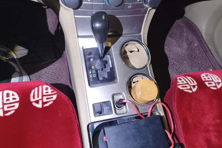 Used Toyota Highlander 2012 2.7L 2WD 5-Seater Elite Edition Gear Lever