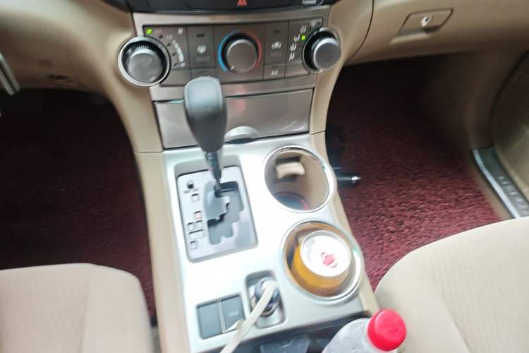Used Toyota Highlander 2012 2.7L Two-Wheel Drive 7-Seater Elite Edition Gear Lever