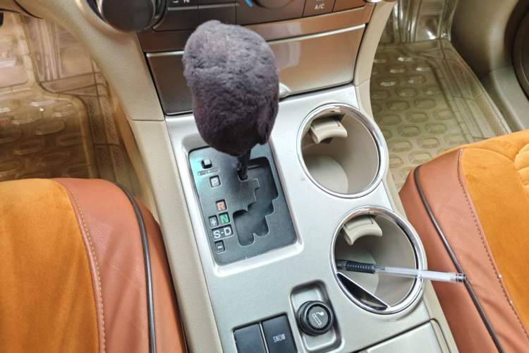 Used Toyota Highlander 2012 2.7L 2WD 5-Seater Elite Edition Gear Lever
