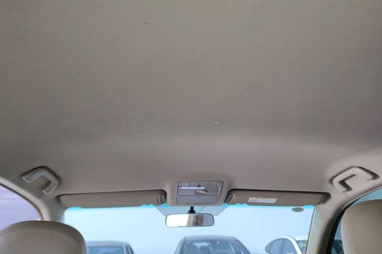 Used Toyota Highlander 2012 2.7L 2WD 5-Seater Elite Edition Headliner