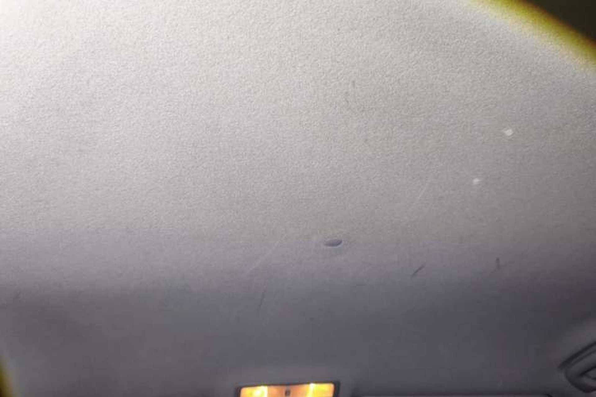 Used Toyota Highlander 2012 2.7L 2WD 5-Seater Elite Edition Headliner