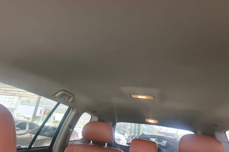 Used Toyota Highlander 2012 2.7L 2WD 5-Seater Elite Edition Headliner