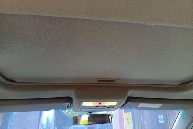 Used Toyota Highlander 2012 3.5L 4x4 7-Seater Luxury Edition Headliner
