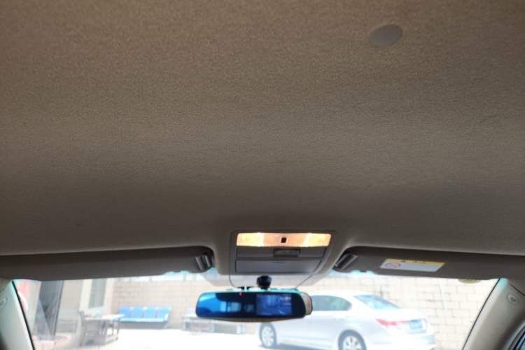 Used Toyota Highlander 2012 2.7L 2WD 5-Seater Elite Edition Headliner