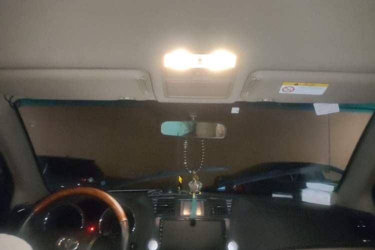 Used Toyota Highlander 2012 2.7L 2WD 5-Seater Elite Edition Headliner