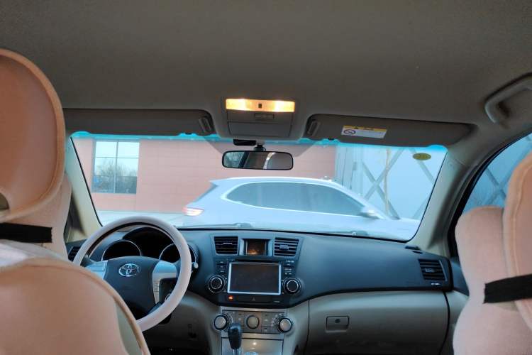 Used Toyota Highlander 2012 2.7L 2WD 5-Seater Elite Edition Headliner