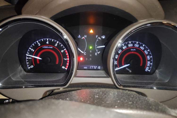 Used Toyota Highlander 2012 2.7L Two-Wheel Drive 7-Seater Luxury Edition Instrument Cluster