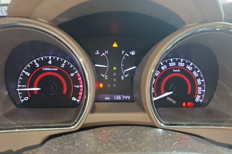 Used Toyota Highlander 2012 2.7L Two-Wheel Drive 7-Seater Luxury Edition Instrument Cluster