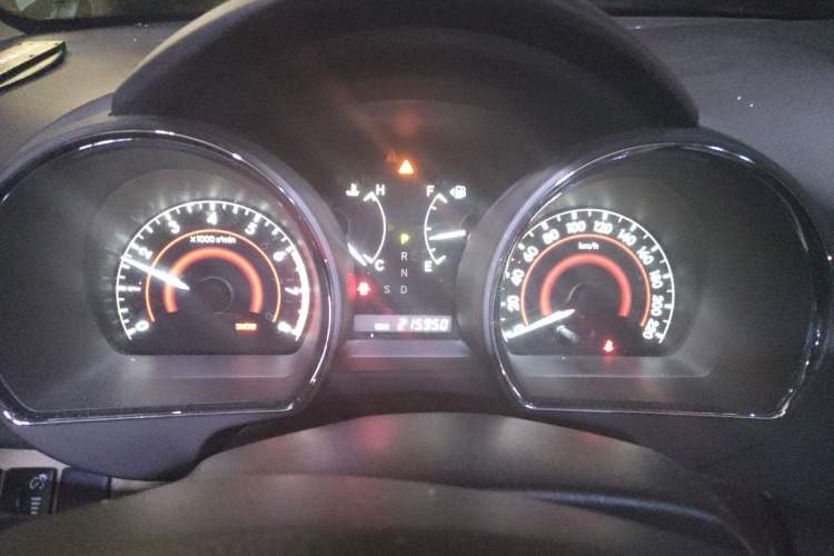 Used Toyota Highlander 2012 2.7L Two-Wheel Drive 7-Seater Luxury Edition Instrument Cluster
