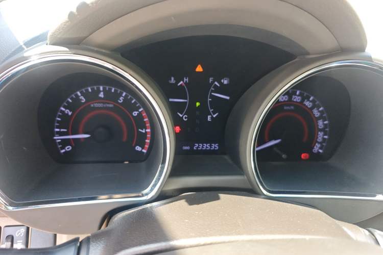 Used Toyota Highlander 2012 2.7L Two-Wheel Drive 7-Seater Luxury Edition Instrument Cluster