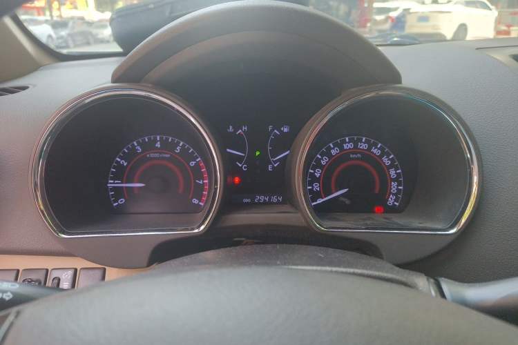 Used Toyota Highlander 2012 2.7L Two-Wheel Drive 7-Seater Elite Edition Instrument Cluster