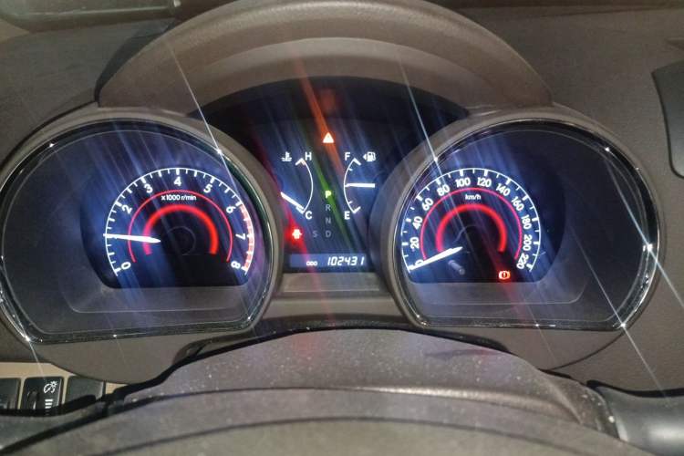 Used Toyota Highlander 2012 2.7L Two-Wheel Drive 7-Seater Luxury Edition Instrument Cluster