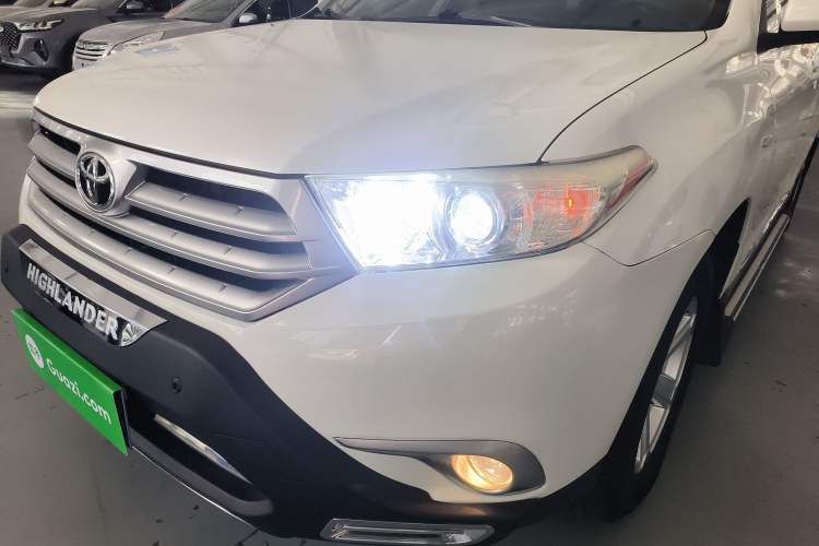 Used Toyota Highlander 2012 2.7L 2WD 5-Seater Elite Edition Left Front Headlight