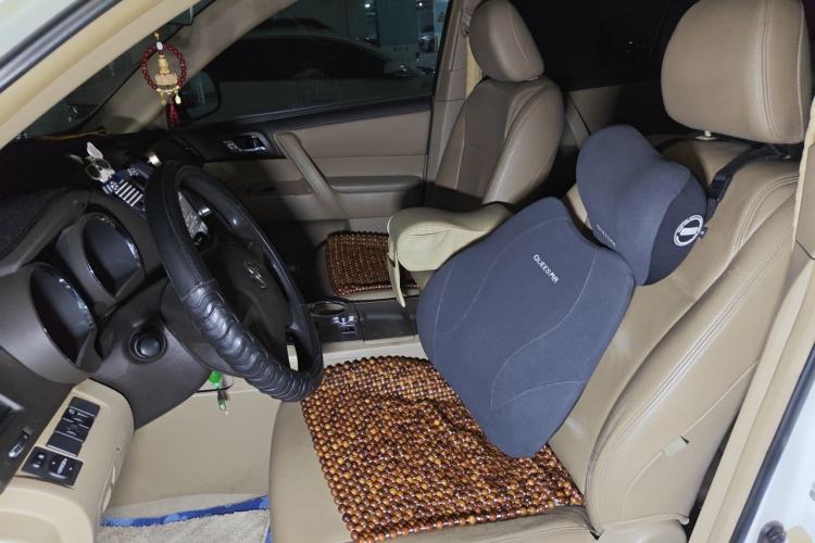 Used Toyota Highlander 2012 2.7L Two-Wheel Drive 7-Seater Elite Edition Left Front Seat