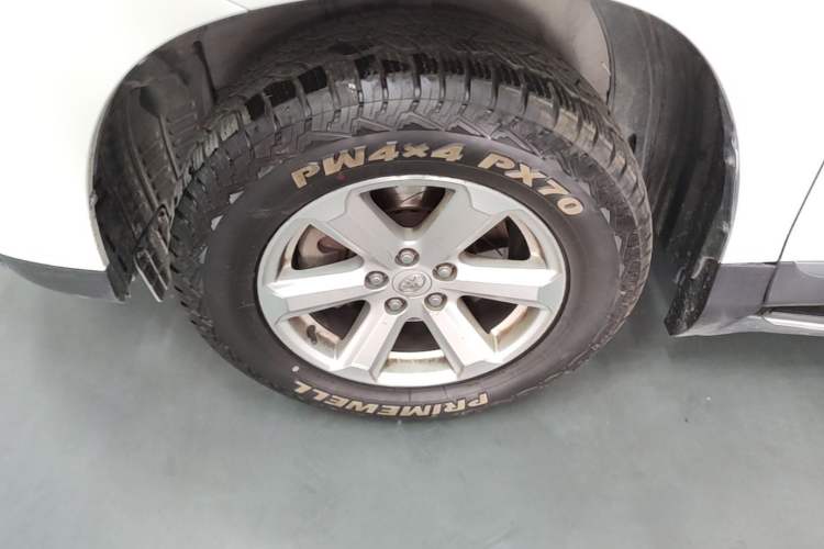 Used Toyota Highlander 2012 2.7L 2WD 5-Seater Elite Edition Left Front Wheel Hub