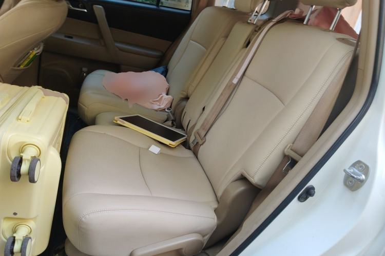 Used Toyota Highlander 2012 2.7L 2WD 5-Seater Elite Edition Left Rear Seat