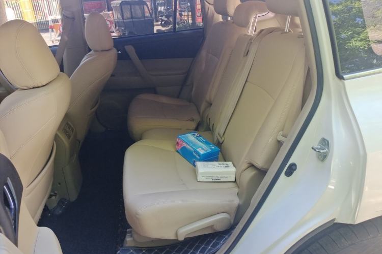 Used Toyota Highlander 2012 2.7L 2WD 5-Seater Elite Edition Left Rear Seat