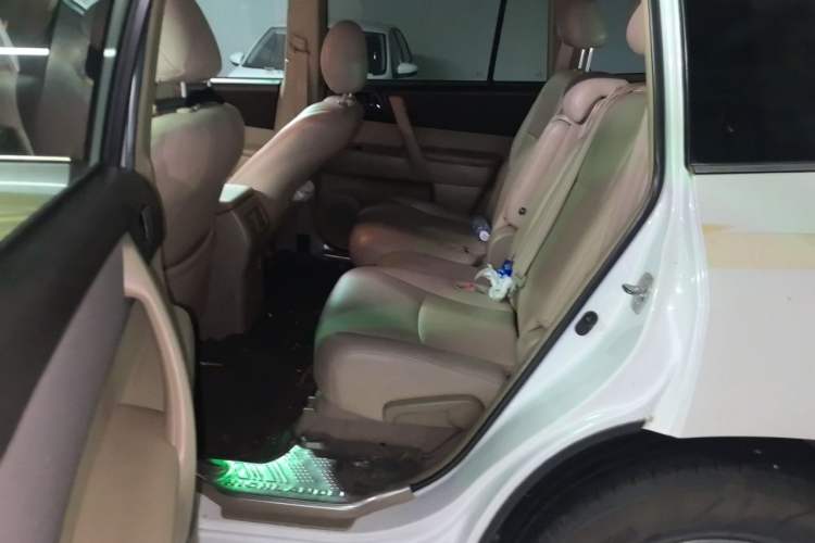 Used Toyota Highlander 2012 2.7L 2WD 5-Seater Elite Edition Left Rear Seat