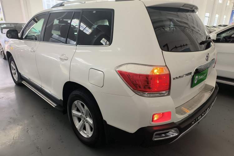 Used Toyota Highlander 2012 2.7L 2WD 5-Seater Elite Edition Left Side