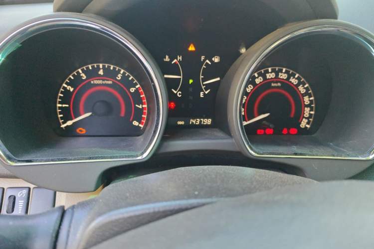 Used Toyota Highlander 2012 2.7L Two-Wheel Drive 7-Seater Luxury Edition Odometer Close Up