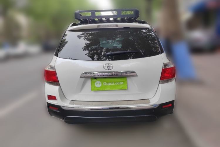 Used Toyota Highlander 2012 2.7L Two-Wheel Drive 7-Seater Luxury Edition Rear