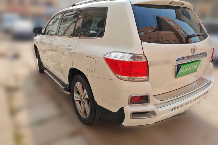 Used Toyota Highlander 2012 2.7L Two-Wheel Drive 7-Seater Luxury Edition Rear Left 45 Deg