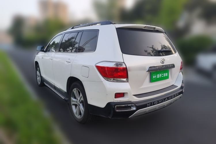 Used Toyota Highlander 2012 2.7L Two-Wheel Drive 7-Seater Luxury Edition Rear Left 45 Deg