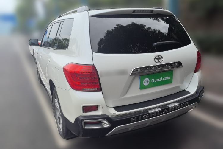 Used Toyota Highlander 2012 2.7L Two-Wheel Drive 7-Seater Luxury Edition Rear Left 45 Deg