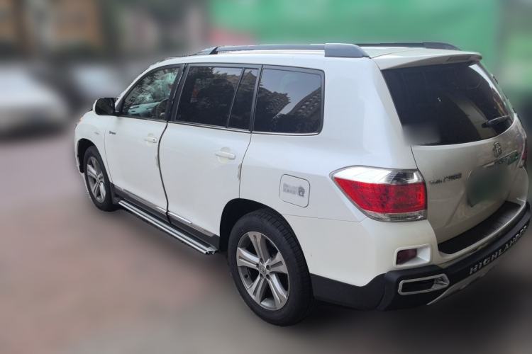 Used Toyota Highlander 2012 2.7L Two-Wheel Drive 7-Seater Luxury Edition Rear Left 45 Deg