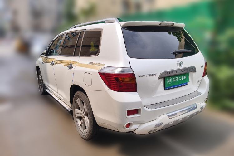 Used Toyota Highlander 2012 2.7L Two-Wheel Drive 7-Seater Luxury Edition Rear Left 45 Deg