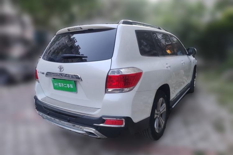 Used Toyota Highlander 2012 2.7L Two-Wheel Drive 7-Seater Luxury Edition Rear Right 45 Deg