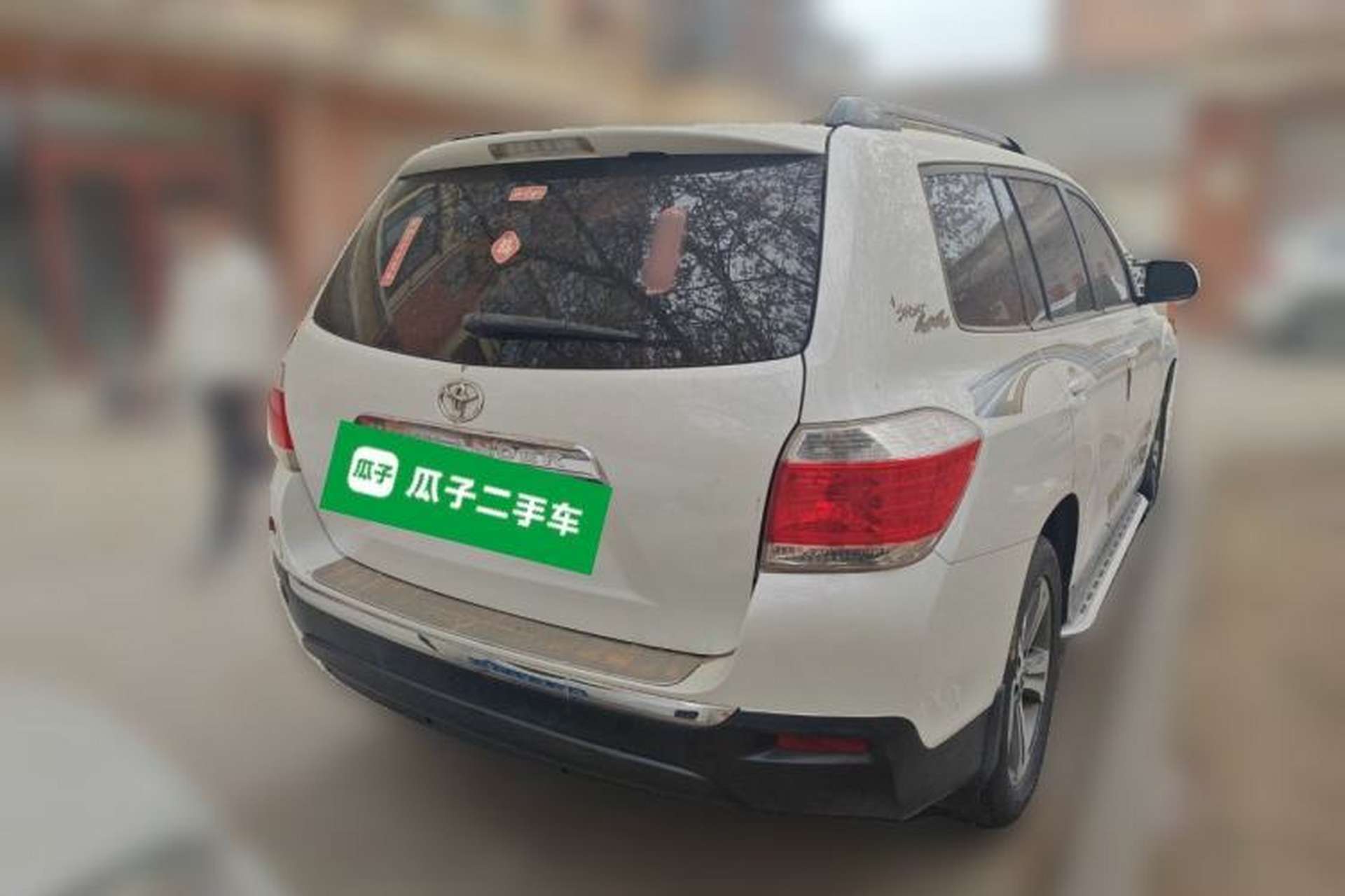 Used Toyota Highlander 2012 2.7L Two-Wheel Drive 7-Seater Luxury Edition Rear Right 45 Deg