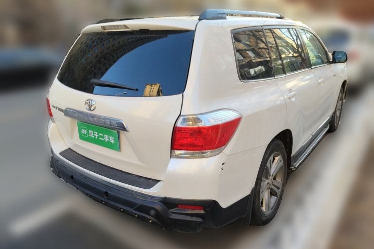 Used Toyota Highlander 2012 2.7L Two-Wheel Drive 7-Seater Luxury Navigation Edition Rear Right 45 Deg