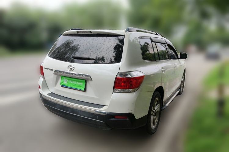 Used Toyota Highlander 2012 2.7L Two-Wheel Drive 7-Seater Luxury Edition Rear Right 45 Deg