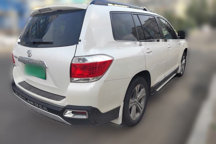 Used Toyota Highlander 2012 2.7L Two-Wheel Drive 7-Seater Luxury Edition Rear Right 45 Deg